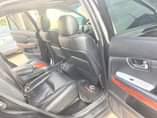 A picture of Lexus RX330
