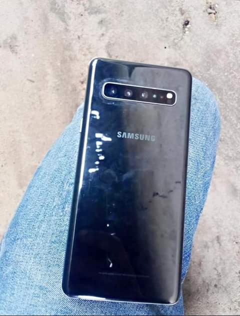 samsung s10