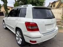 A picture of Unregistered 2010 Mercedes Benz GLK350