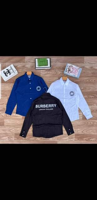 A picture of 15 000 Tshs 0620336244