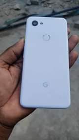 A picture of Google pixel 3