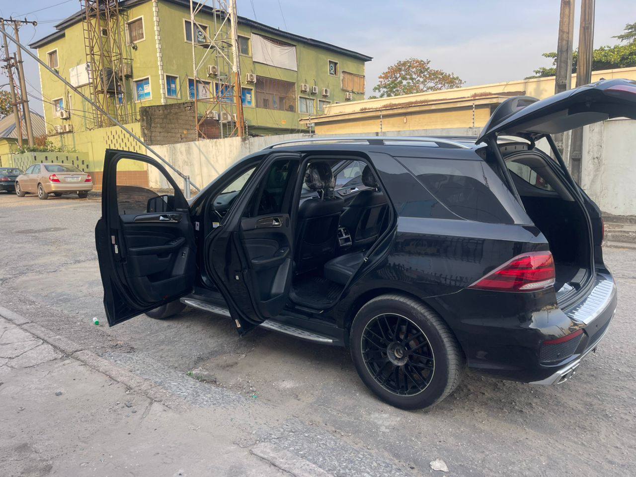 A picture of Mercedes Benz Gle350