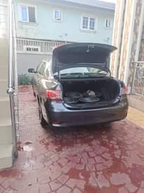 A picture of TOYOTA COROLLA 2012
