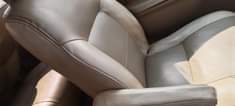 A picture of Toyota sienna pure first body pan everything perfect