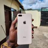 A picture of iphone 8 plus 300 000 0655695769