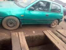 A picture of 2000 Nissan primera perfect working condition 490000
