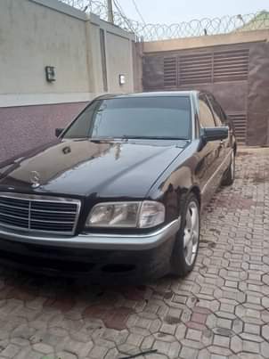 A picture of Mercedes Benz C230