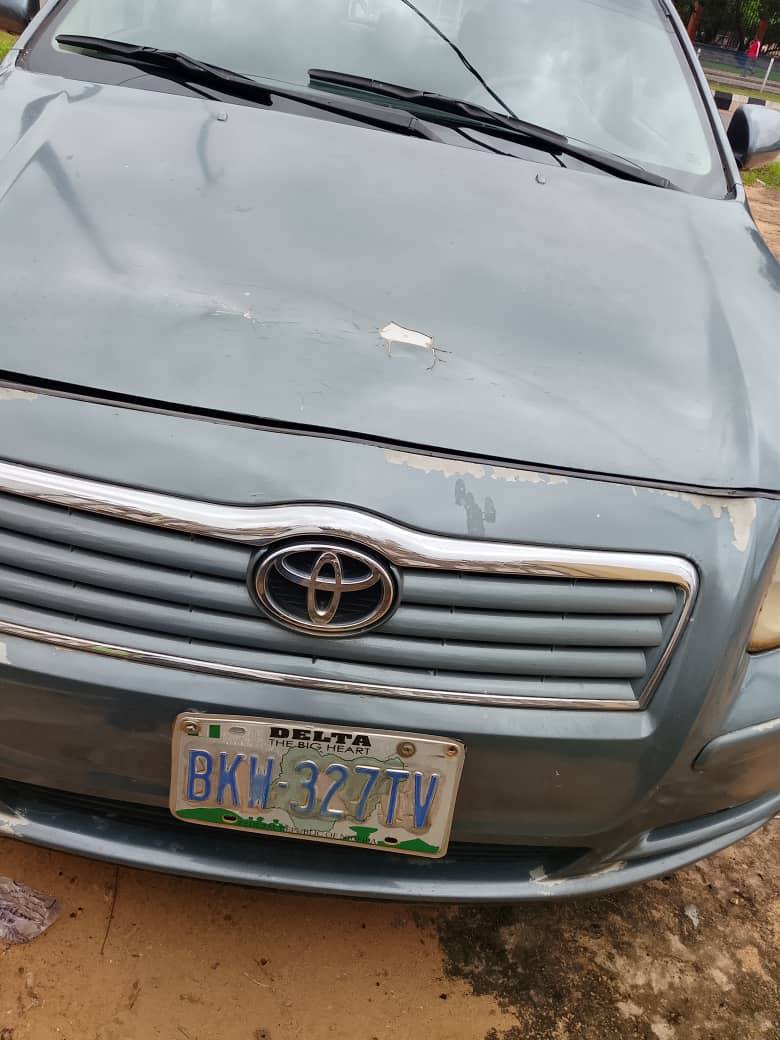 A picture of Toyota aveness 07079955578