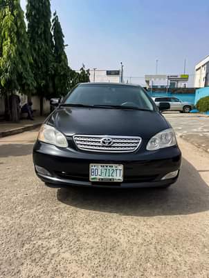 A picture of TOYOTA COROLLA 2005 TOKS STANDARD