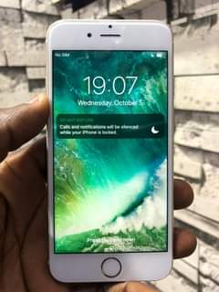 A picture of Iphone 6