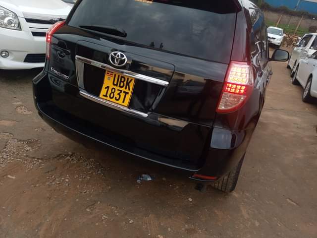 A picture of TOYOTA VANGUARD