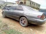 A picture of 2000 TOYOTA Camry
