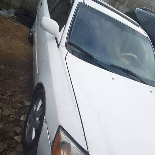 A picture of 2003 Toyota 03 V6