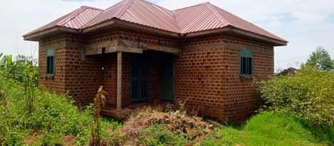 A picture of Hot deal on quick sale 23m TWAGARA MUSUBUZI House on