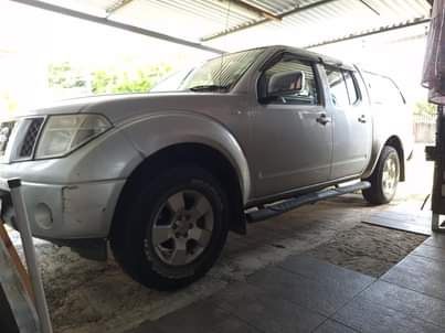 nissan navara