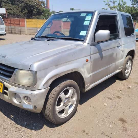 used mitsubishi pajero