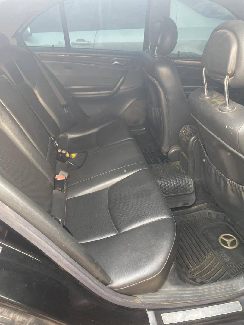 A picture of Distress c320 with nothing to fix location Maraba 08050891758