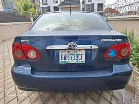A picture of Sharp 2006 corolla with nothing to fix flashed but no