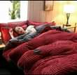 A picture of Caro volvet duvets