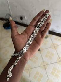 A picture of Silver Chain 42 6G