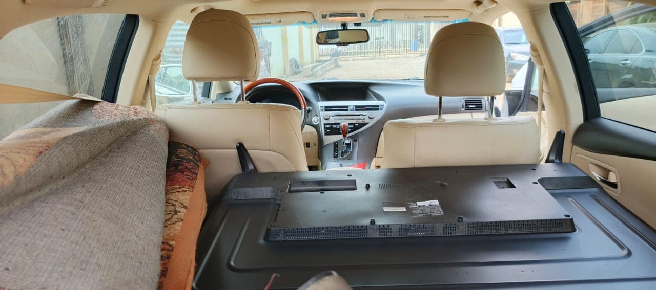 A picture of TOKS 2010 LEXUS RX350