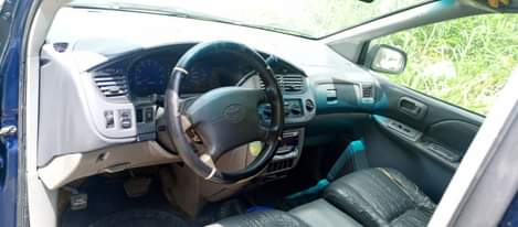 A picture of Small Toyota sienna With good engine Sweet gear Sharp interior