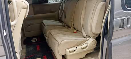 A picture of NISSAN ELGRAND FOR SALE HAINA KIPENGELE CHOCHOTE FULL DOCUMENT AND