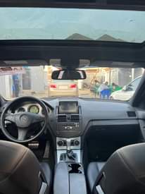 A picture of 08 Mercedes Benz C300