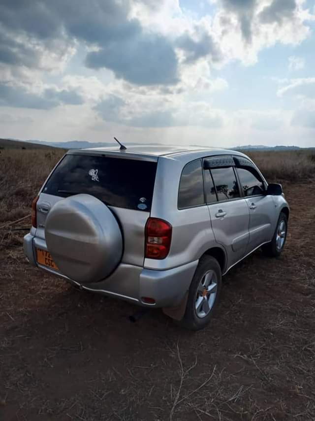 A picture of Toyota rav4