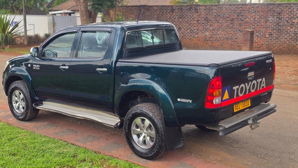 used toyota hilux