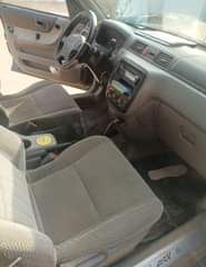 A picture of DANNY YUNG Smarts Autos Neat Honda Cr v Very Sound