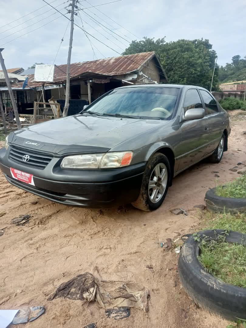 A picture of Camry