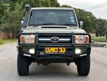 toyota land cruiser