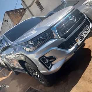 used toyota hilux