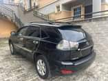 A picture of 2004 LEXUS Rx 330