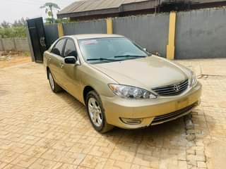A picture of Toyota Camry 2004 08025508383