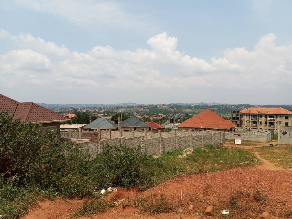 uganda plots