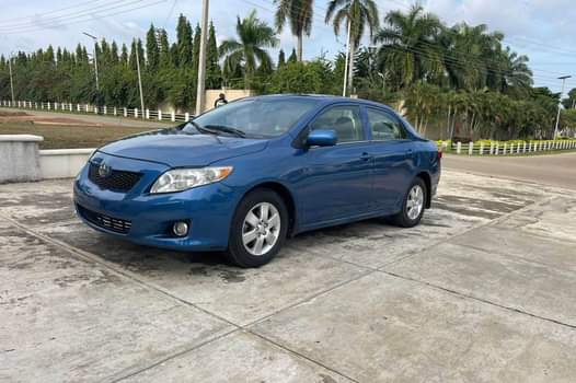 A picture of 2008 Toyota