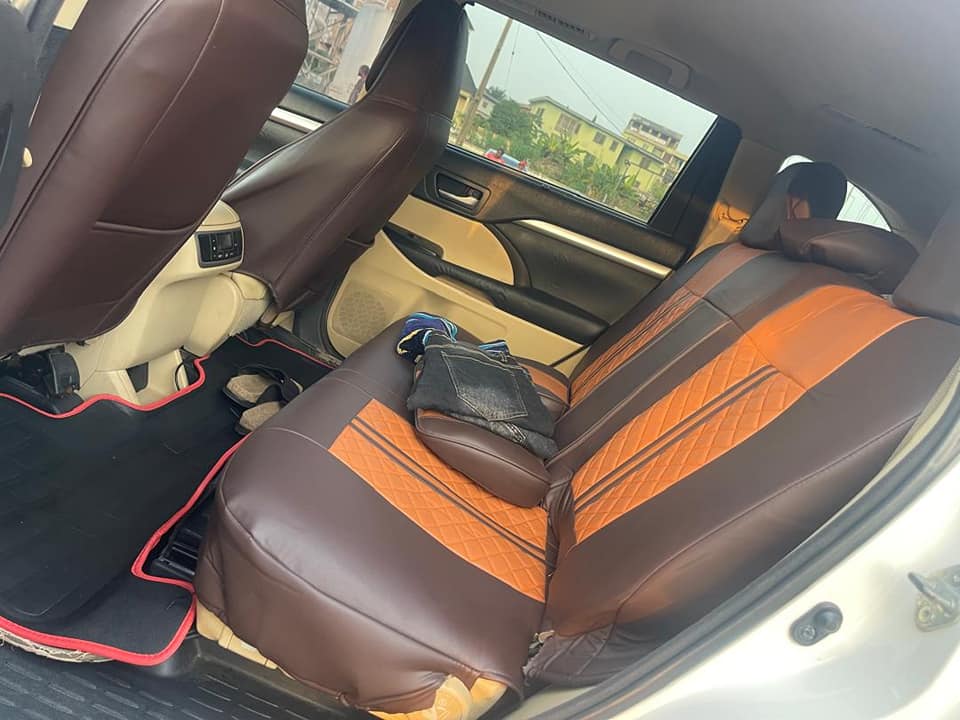A picture of Registered 2015 Toyota Highlander XLE full option thumbstart 2020 entry