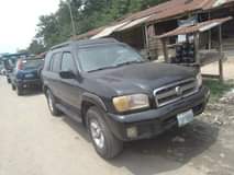 A picture of Nissan Pathfinder owner needs money urgently 850 settle 40k Location