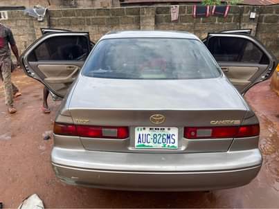 A picture of Camry 2 2 xle
