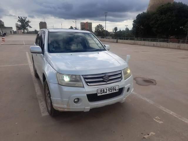 suzuki escudo