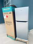 A picture of HISENSE FRIDGE LITA 140 LINAPATIKANA JIPYA KABISA FULL BOX Bei