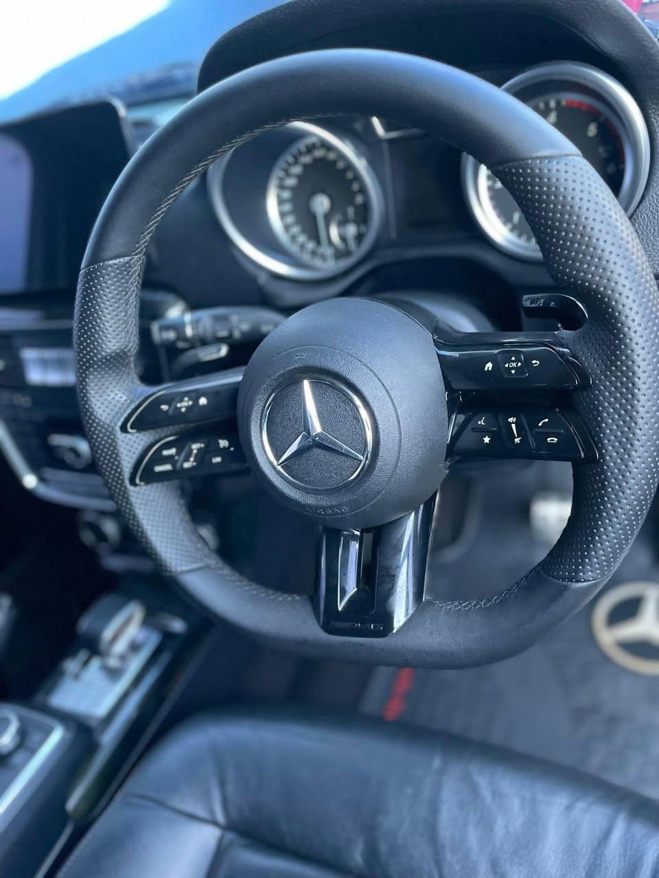 A picture of BENZ