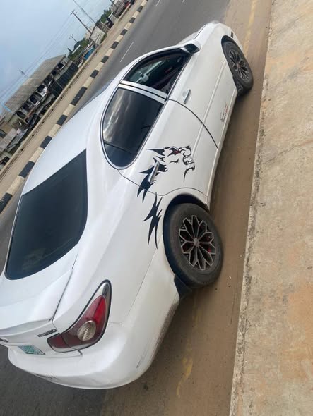 A picture of LEXUS ES330