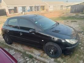 A picture of 2005 Peugeot 206 206