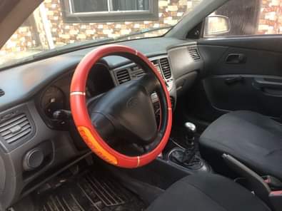 A picture of Manual Kia Rio available for inspection No Ac Body Need