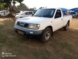 used nissan hardbody