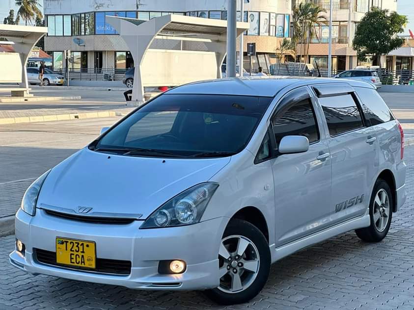 A picture of Toyota wish