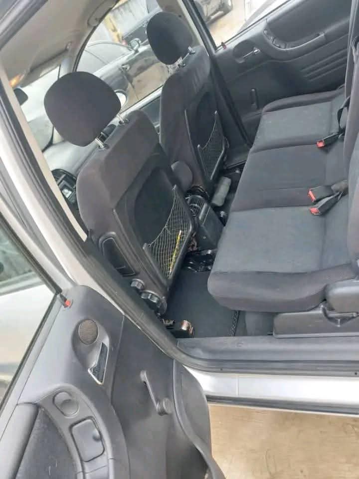A picture of Direct Tokumbo Newest Entry Opel Zafira